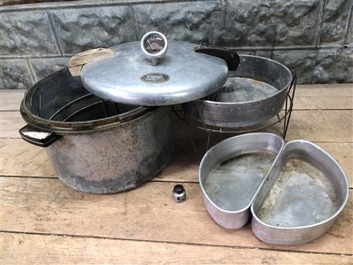 Pressure canner - Presto 15 Quart Pressure Cooker Canner No7, Vintage Aluminum Prepper Homestead, by The Old Grainery (15...