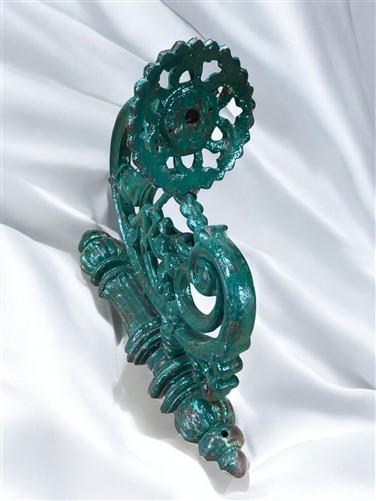 Ornate Cast Iron Plant Lamp Bracket, Vintage Wall Mount Garden Plant Holder B,