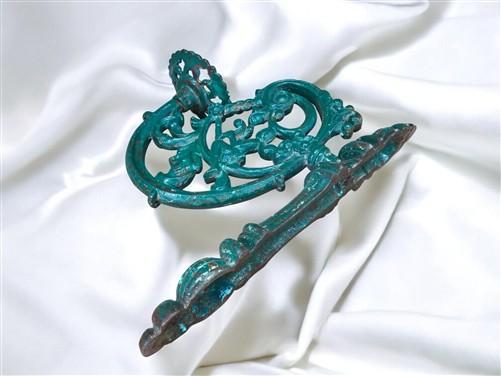 Ornate Cast Iron Plant Lamp Bracket, Vintage Wall Mount Garden Plant Holder B,