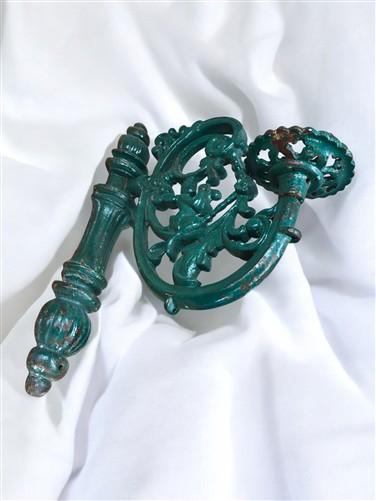 Ornate Cast Iron Plant Lamp Bracket, Vintage Wall Mount Garden Plant Holder D,