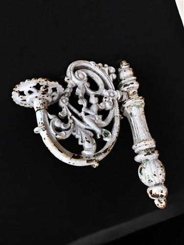 Plant hanger - Ornate Cast Iron Plant Lamp Bracket, Vintage Wall Mount Garden Plant Holder E, by The Old Grainery (21 inch...