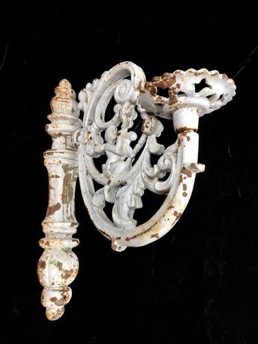 Ornate Cast Iron Plant Lamp Bracket, Vintage Wall Mount Garden Plant Holder A,