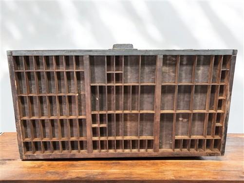 Printer Drawer Wood Block Typeset Tray, Letterpress Thimble Shell Display, A47
