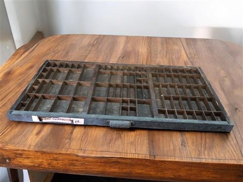 Printer Drawer Wood Block Typeset Tray, Letterpress Thimble Shell Display, A47