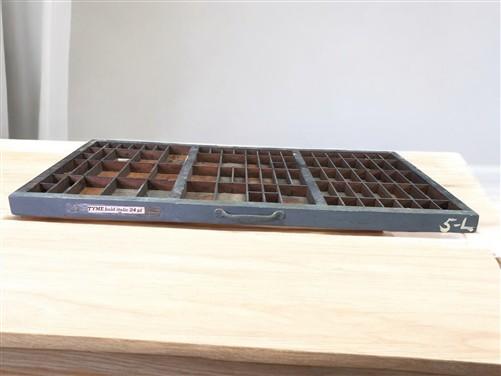 Printer Drawer Wood Block Typeset Tray, Letterpress Thimble Shell Display, A45