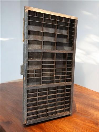 Printer Drawer Wood Block Typeset Tray, Letterpress Thimble Shell Display, A43