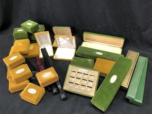 Jewelry > Jewelry Storage > Jewelry Boxes - Priscilla Velvet Retro Jewelry Case, Vintage Display Presentation Box, 60s 70s...