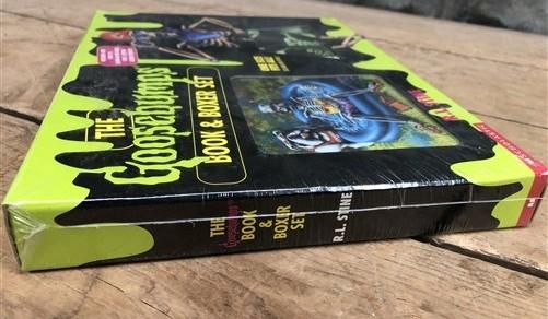R.L Stine Goosebumps Book & Boxer Set, Sealed NIB NOS Glow in Dark Collector Set