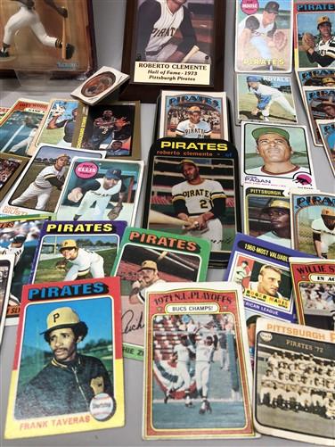 Pittsburgh Pirates Memorabilia Pennant, MLB Baseball Greats Topps Cards Coin