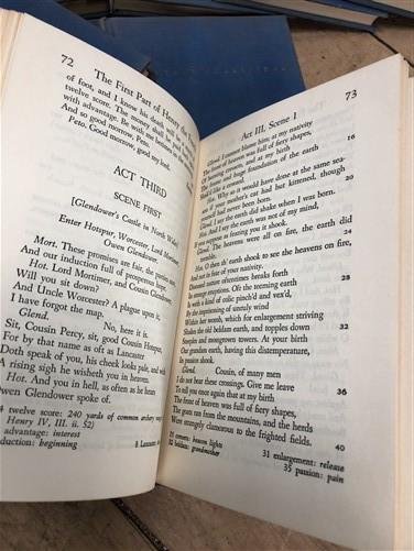 Book collection - The Yale Shakespeare 26 Volumes University Press Hardback Copyrights 1919-1958 by The Old Grainery (26 v...