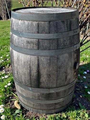Whiskey Wine Barrel, Vintage Reclaimed Used Wood Barrel, Primitive Rum Keg, H