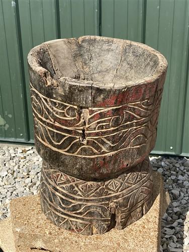 Rustic Carved Wood Planter, Wood Stump, Round Wooden Flower Pot, Natural Wood O