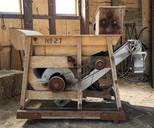 Antique A.T. Ferrell The Clipper No. 27 Seed Cleaner Grain Separator Belt Driven