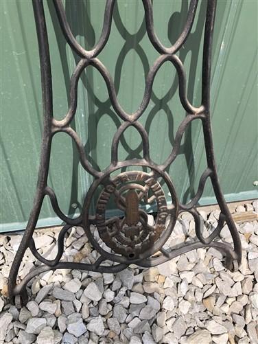 2 Treadle Sewing Machine Cast Iron Base Legs, Ends Industrial Age Table Singer O