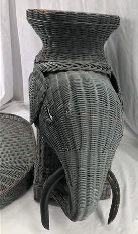 Wicker Elephant End Side Table, Vintage Braided Rattan Plant Stand Boho Chic B