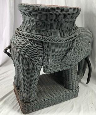 Wicker Elephant End Side Table, Vintage Braided Rattan Plant Stand Boho Chic B