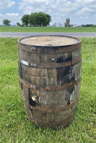 Whiskey Wine Barrel, Vintage Reclaimed Used Wood Barrel, Primitive Rum Keg, M