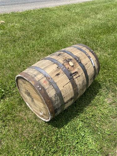 Whiskey Wine Barrel, Vintage Reclaimed Used Wood Barrel, Primitive Rum Keg, Q