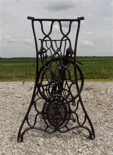 Treadle Sewing Machine, Cast Iron Base, Industrial Age Singer Steampunk RA