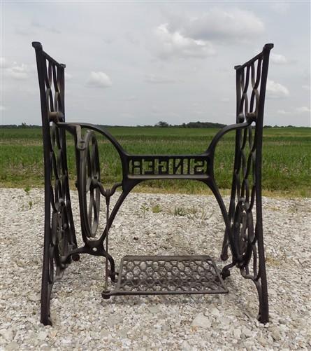 Treadle Sewing Machine, Cast Iron Base, Industrial Age Singer Steampunk RA