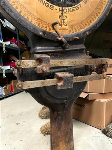 Toledo 500 LB Computing Floor Scale, Vintage Grocery Store Industrial Cast Iron