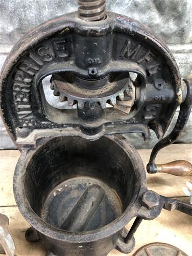 Enterprise 4 Qt Lard Press Cast Iron Sausage Stuffer Fruit Apple Cider Farm Y