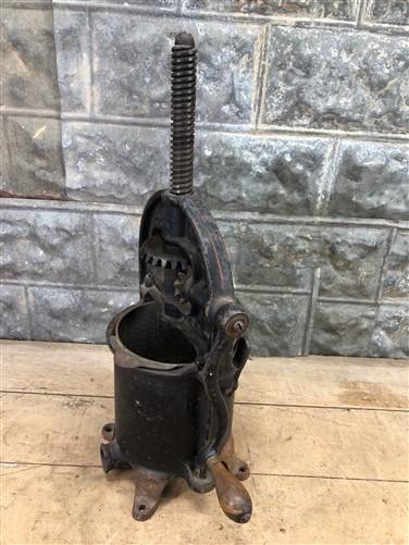 Enterprise 4 Qt Lard Press Cast Iron Sausage Stuffer Fruit Apple Cider Farm Y