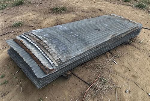 38 Sheets 7' & 10 Sheets 6' Reclaimed Barn Tin, Corrugated Metal, 622 Sq Ft B26