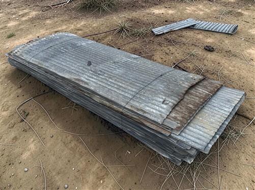 38 Sheets 7' & 10 Sheets 6' Reclaimed Barn Tin, Corrugated Metal, 622 Sq Ft B26