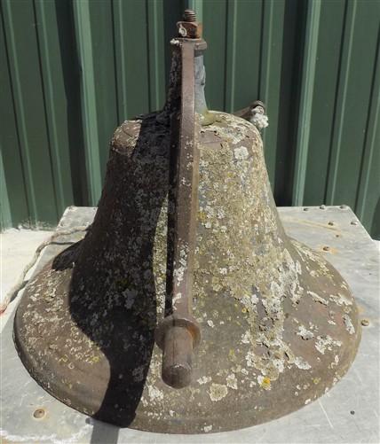 No 4 CS Bell with Stand, Cast Iron Church Dinner School Garden 19.5" Diameter A