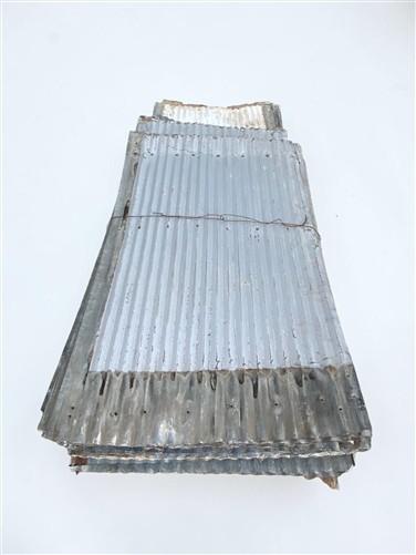 25 Sheets 4', 35 Sheets 5', 10 Sheets 7' Reclaim Barn Tin, Corrugated 690 SF B32