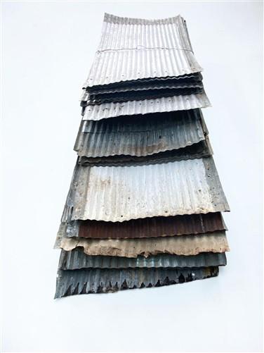 25 Sheets 4', 35 Sheets 5', 10 Sheets 7' Reclaim Barn Tin, Corrugated 690 SF B32