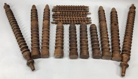 Wood Spindles, Architectural Salvage Fretwork Furniture House Trim Vintage A27