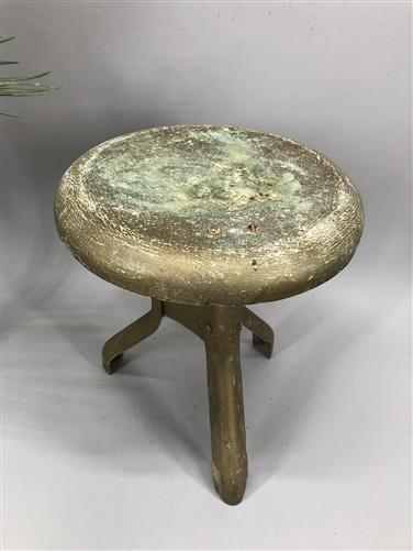 Metal Milking Stool Chair Kitchen Bar Industrial Age Workbench Vintage Seat A6