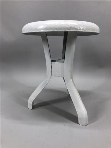Metal Milking Stool Chair Kitchen Bar Industrial Age Workbench Vintage Seat A7
