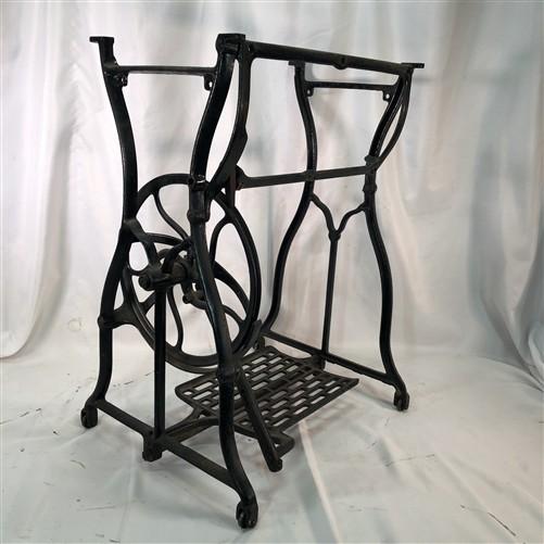 Treadle Sewing Machine, Cast Iron Base, Industrial Age Singer Steampunk RD