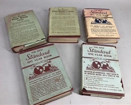 5 Funk & Wagnalls New Standard Encyclopedia Year Books 1933 1936 1941 1945 1949
