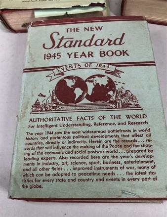 5 Funk & Wagnalls New Standard Encyclopedia Year Books 1933 1936 1941 1945 1949
