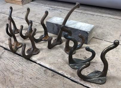 Lot 9 Rustic Cast Iron Hooks, Metal Coat Hoods, Cast Iron Wall Hooks, Hat Hooks