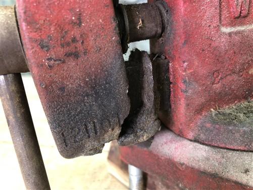 Wilton 3 1/2" Jaw Vise, Vintage Work Bench Table Swivel Anvil Blacksmith Tool A
