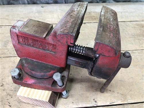 Wilton 3 1/2" Jaw Vise, Vintage Work Bench Table Swivel Anvil Blacksmith Tool A