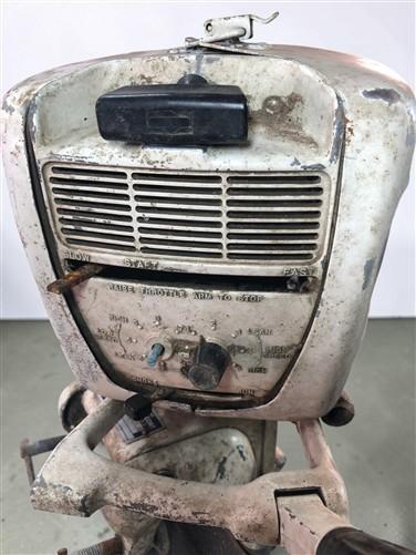 1960s Clinton Apache Boat Motor Model J9-1106, Classic Outboard Boat Motor