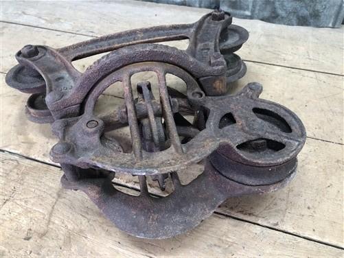 Adjustable Junior Louden Hay Trolley, Cast Iron Antique Pulley Barn Carrier D