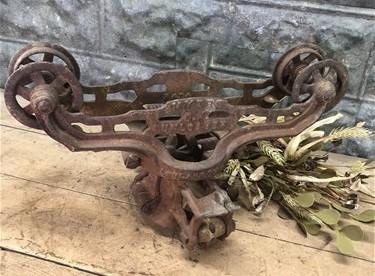 Myers OK Unloader Hay Trolley, Cast Iron Barn Carrier Rustic Vintage Farm Tool H