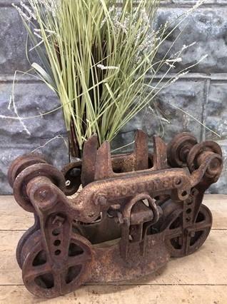 Louden Hay Trolley, Cast Iron Antique Pulley Barn Carrier Rustic Tool E