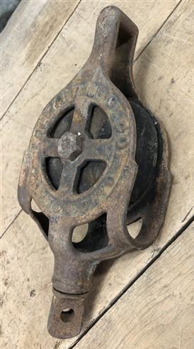 Cast Iron Antique Vintage Pulley, Hay Trolley Carrier Rustic Farm Country A28