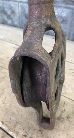 Cast Iron Antique Vintage Pulley, Hay Trolley Carrier Rustic Farm Country A28