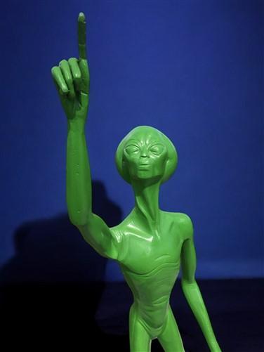 Alien Statue, Green Space Men, UFO Extraterrestrial Alien Art, Cast Aluminum, K