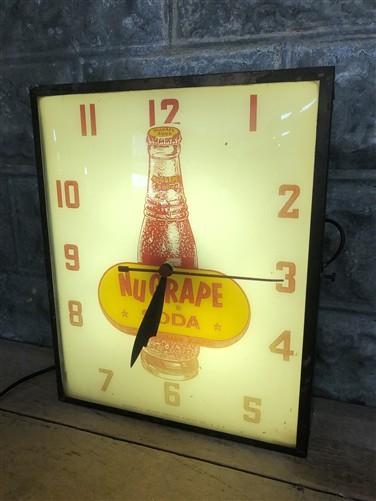 NuGrape Soda Lighted Bubble Glass Clock, Vintage Swihart Soda Advertising Sign