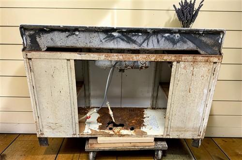 Youngstown "Thrifter" Farmhouse Sink, Vintage Dual Drainboard Utility Sink